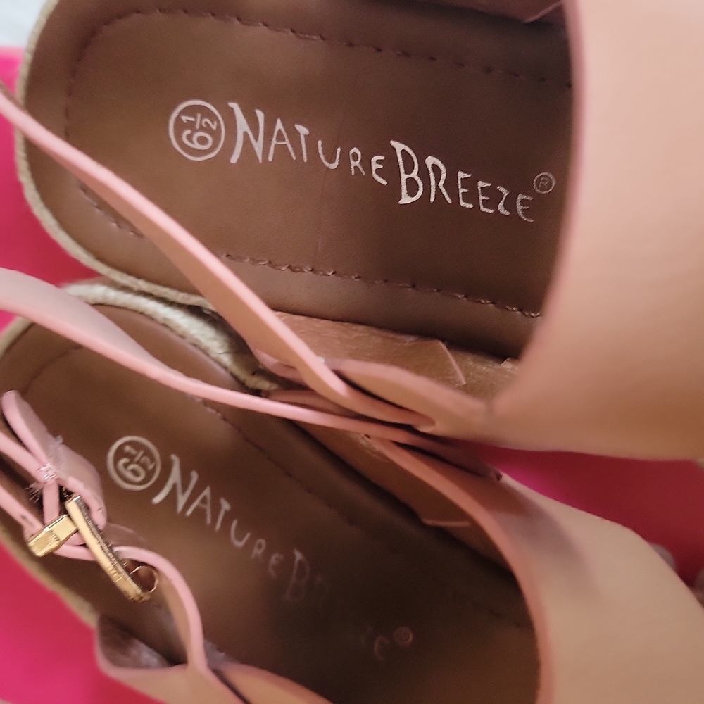Sandals - Picture 4 of 4